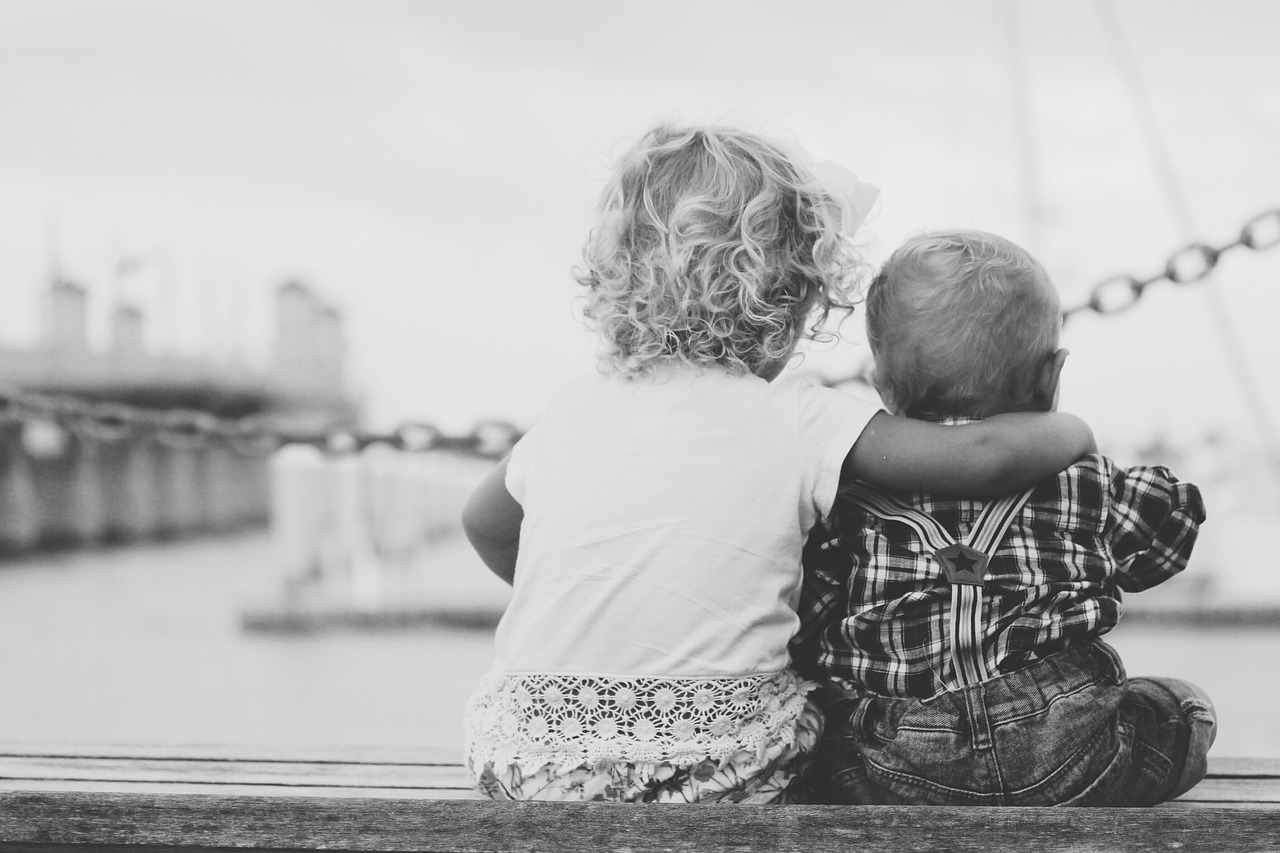 Claves para evitar que aparezcan celos entre hermanos