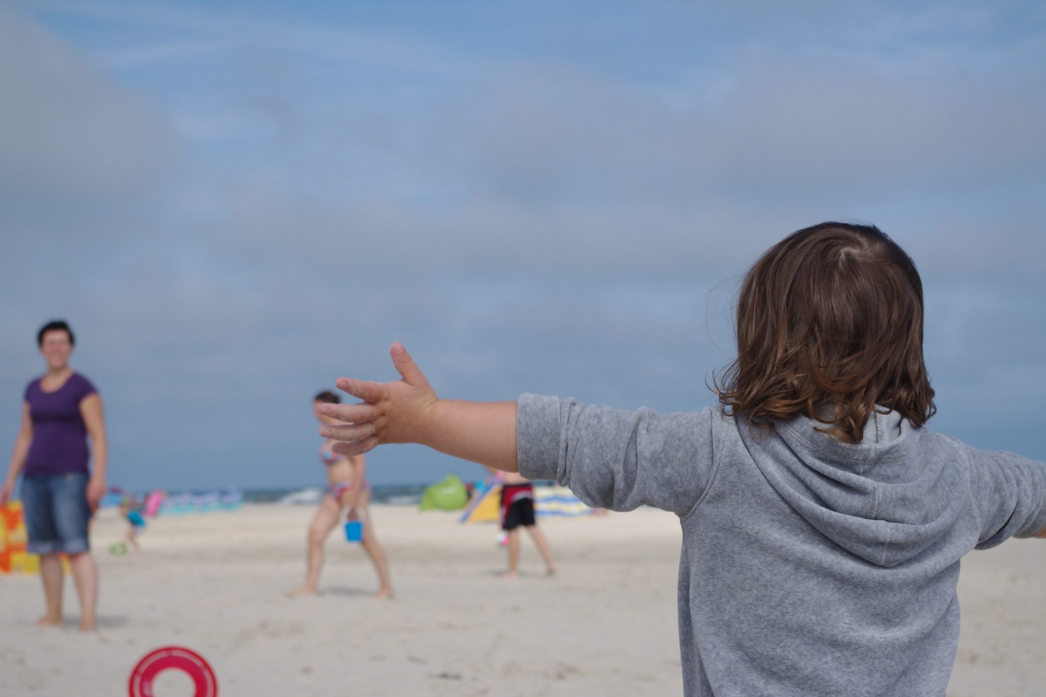 ¿Es adecuado establecer rutinas en vacaciones para nuestros hijos?