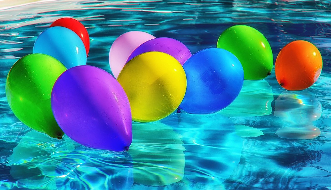 5 actividades sensoriales para divertirnos este verano con los peques