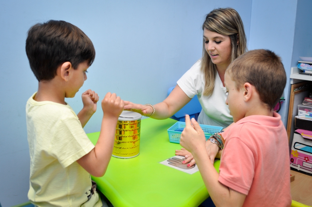 10 pautas para estimular a niños con autismo en casa