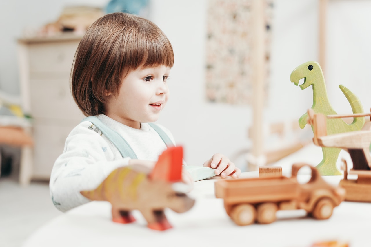 Cómo potenciar el juego simbólico en niñas y niños con TEA